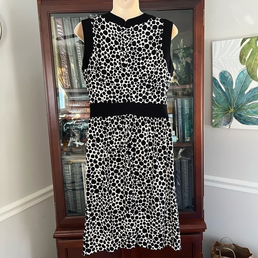 Talbots Sleeveless Dress 8P Black and White Splotches Spotted - Picture 14 of 14
